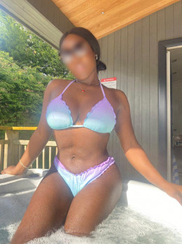 Escort in Shanghai - Lola Ebony Escort in Shanghai - Lola Ebony
